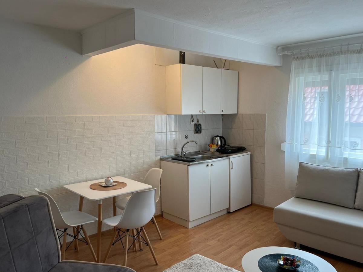 Sunlight Apartments 莫斯塔尔 外观 照片