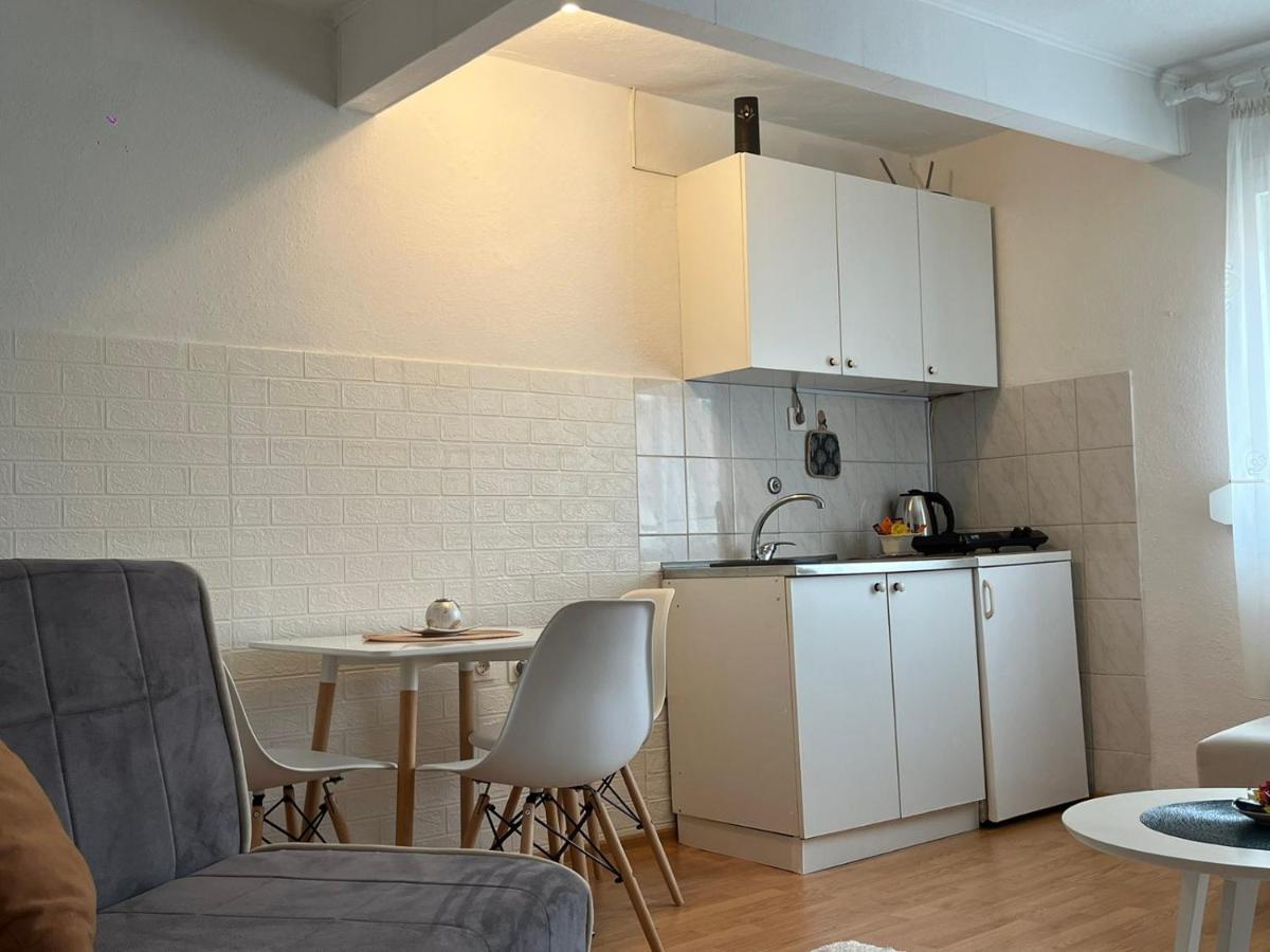 Sunlight Apartments 莫斯塔尔 外观 照片